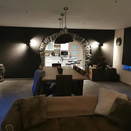 Le Repaire Ardennais * Rossart